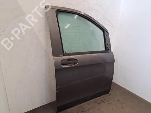 Used Right front door Right front door 36818458 36818458