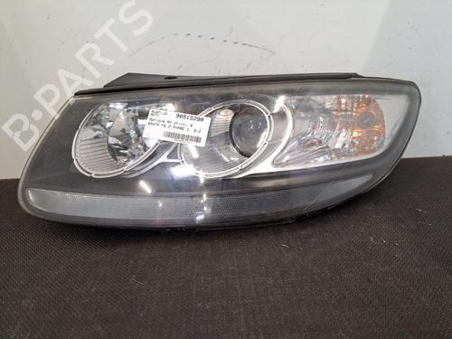 Used Left headlight HYUNDAI SANTA FÉ II (CM) 2.2 CRDi GLS 4x4 (150 hp) 28398589