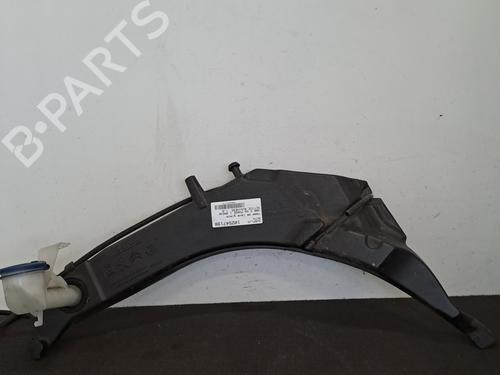 Used Windscreen washer tank PEUGEOT 308 SW II (LC_, LJ_, LR_, LX_, L4_) 1.6 BlueHDi 120 (120 hp) 28401126