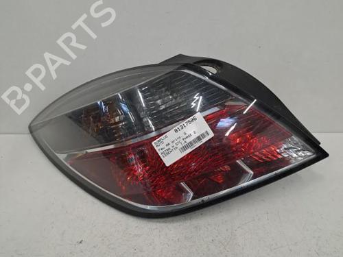 Venstre Baklys OPEL ASTRA H GTC (A04) 1.4 (L08) (90 hp) 28407460