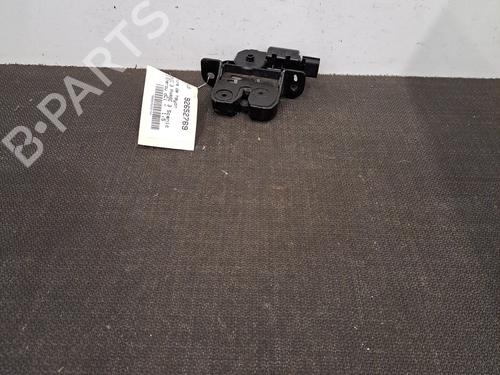 Used Tailgate lock RENAULT SCÉNIC III (JZ0/1_) 1.5 dCi (110 hp) 28404145