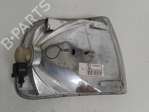 Used Left front indicator Left front indicator VW TRANSPORTER T4 Van (70A, 70H, 7DA, 7DH) 2.5 TDI (102 hp) 28391290 28391290