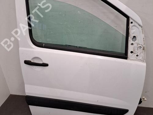 Used Right front door PEUGEOT EXPERT Tepee (VF3X_) 2.0 HDi 120 (120 hp) 31042777