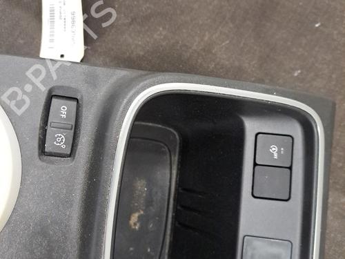 Used Gear lever Gear lever RENAULT TWINGO III (BCM_, BCA_) 1.0 SCe 75 (73 hp) 28407235 28407235