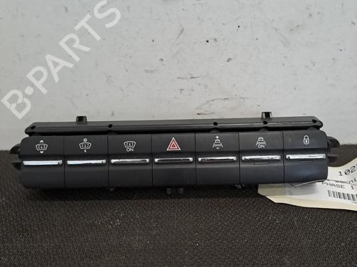Warning switch PEUGEOT 5008 (0U_, 0E_) 2.0 HDi 150 / BlueHDi 150 | BP28395766I22 - Image 3