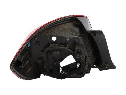 right-taillight-dacia-sandero-ii-2012-37163932 main image