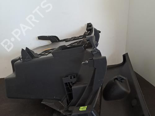 Used Glove box RENAULT TRAFIC III Van (FG_) 2.0 dCi 145 (FGML) (145 hp) 28401004
