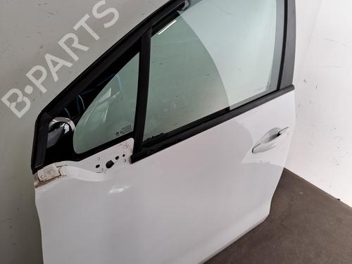 Left front door PEUGEOT 208 I (CA_, CC_) 1.2 VTI 82 | BP29275160C2