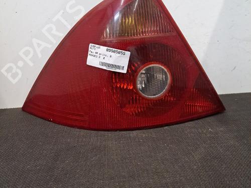 Used Left taillight FORD MONDEO III Saloon (B4Y) 2.0 16V TDDi / TDCi (115 hp) 28404506