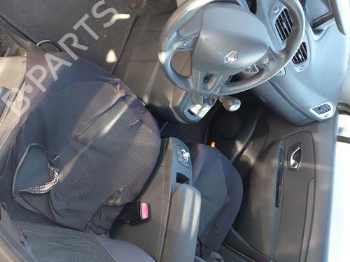 Brukte deler til RENAULT GRAND SCÉNIC III (JZ0/1_) 1.5 dCi (JZ09, JZ0D, JZ10, JZ14, JZ1G, JZ29, JZ2C) (110 hp) 4430784