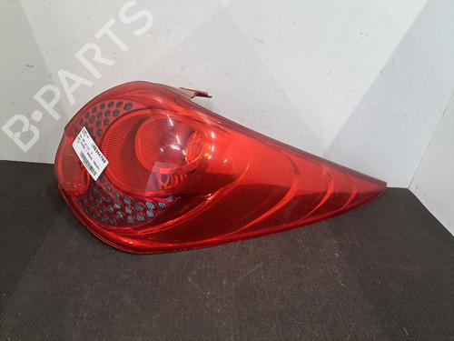 Feu arrière droit PEUGEOT 207 SW (WK_) 1.6 HDi (90 hp) 28403389