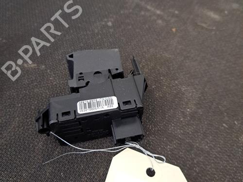 Used Switch Switch RENAULT SCÉNIC III (JZ0/1_) 1.9 dCi (JZ0J, JZ1J, JZ1K, JZ1S) (131 hp) 28400460 28400460