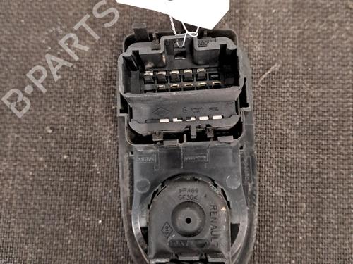 Left front window switch RENAULT KANGOO / GRAND KANGOO II (KW0/1_) 1.5 dCi 90 (KW05, KW08, KW0G, KW11) | BP29425747I27 