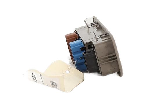 Used Left front window switch Left front window switch RENAULT CLIO III (BR0/1, CR0/1) 1.5 dCi (C/BR0G, C/BR1G) (68 hp) 33113860 33113860