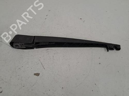 Used Rear windshield wiper arm RENAULT MEGANE III Hatchback (BZ0/1_, B3_) 1.5 dCi (BZ0C) (90 hp) 28393447