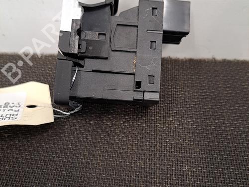 switch-vw-passat-b8-variant-3g5-cb5-2014-28402299 main image