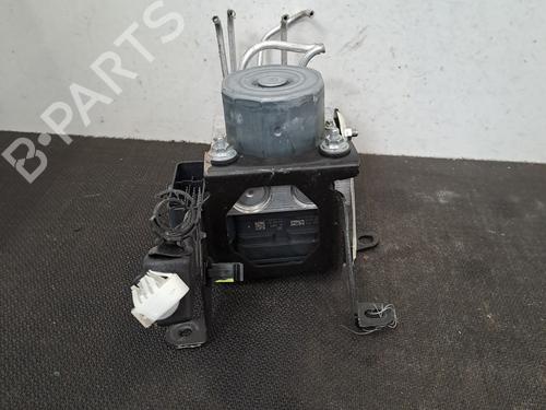 ABS Bremseaggregat RENAULT TWINGO III (BCM_, BCA_) Z.E: (BCA1) (82 hp) 28403458
