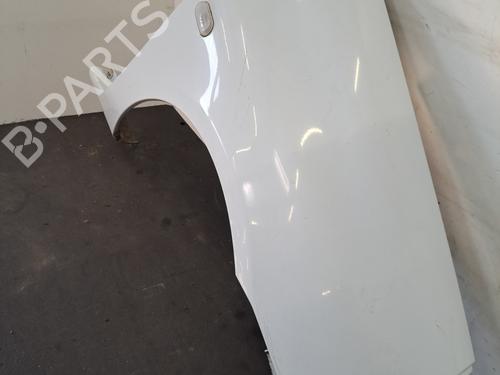 Used Right front fenders Right front fenders 33709662 33709662