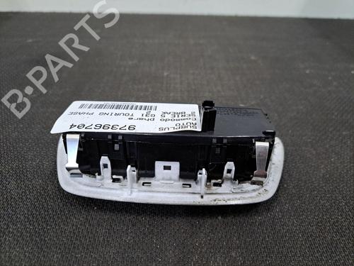 Switch BMW 5 Touring (G31) 520 d Mild-Hybrid | BP28392415I30 