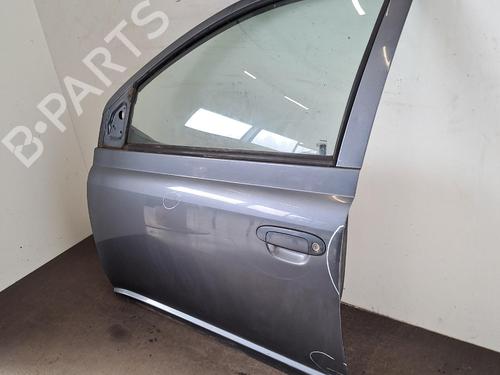 Tür links vorne für Tür links vorne TOYOTA YARIS (_P1_) 1.4 D-4D (NLP10_, NLP10R) (75 hp) 39896410 39896410