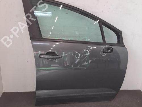 Used Right front door Right front door PEUGEOT 5008 (0U_, 0E_) 1.6 HDi (110 hp) 40129266 40129266