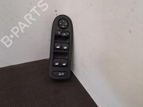 Used Left front window switch Left front window switch CITROËN C5 III (RD_) 2.0 HDi (RDRHD8, RDRHDJ, RDRHR8, RDRHRJ) (136 hp) 28390647 28390647