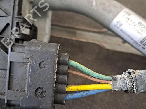 Front wiper motor PEUGEOT 208 I (CA_, CC_) 1.4 HDi | BP28390907M29