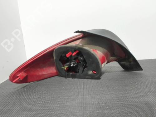 Right taillight PEUGEOT 206+ (2L_, 2M_) 1.4 HDi eco 70 | BP28405474C35
