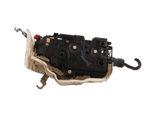 front-left-lock-vw-golf-v-1k1-2003-2004-2005-2006-2007-2008-2009-2010-36442029 main image