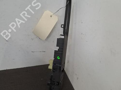 Used Left front window switch Left front window switch RENAULT CLIO IV (BH_) 1.5 dCi 90 (90 hp) 28410165 28410165