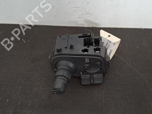 Used Steering column stalk RENAULT CLIO III (BR0/1, CR0/1) 1.5 dCi (BR17, CR17) (86 hp) 28390302