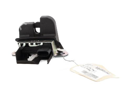 tailgate-lock-vw-polo-vi-aw1-bz1-ae1-2017-32424008 main image