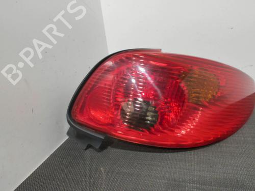 Right taillight PEUGEOT 206 CC (2D) 1.6 16V (2DNFUF, 2DNFUR) | BP28410628C35