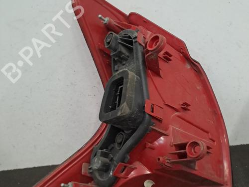 Right taillight PEUGEOT 3008 I MPV (0U_) 1.6 HDi | BP28403127C35