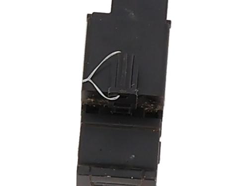 Used Switch Switch RENAULT LAGUNA III Grandtour (KT0/1) 2.0 dCi (KT01, KT08, KT09, KT0K, KT12, KT1D, KT1W) (150 hp) 31992618 31992618