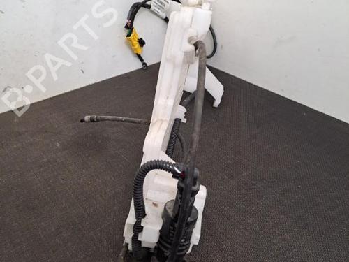 Windscreen washer tank PEUGEOT 3008 II SUV (MC_, MR_, MJ_, M4_) 1.5 BlueHDi 130 | BP28398981C113