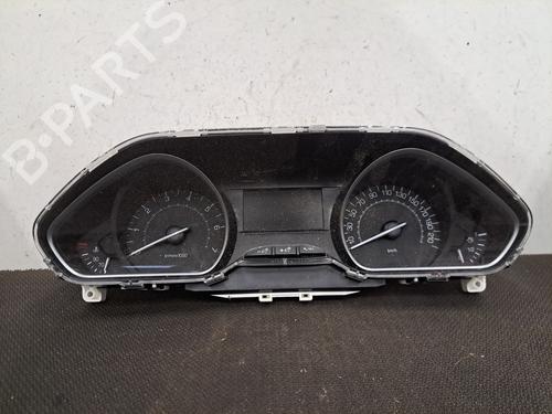 Used Instrument cluster PEUGEOT 208 I (CA_, CC_) 1.2 VTI 82 (82 hp) 30262513
