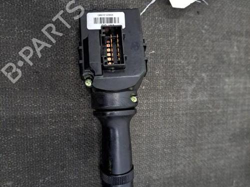 Used Steering column stalk KIA SPORTAGE III (SL) 1.7 CRDi (116 hp) 28407364