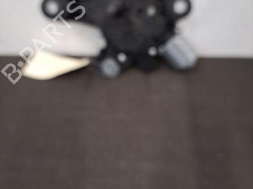 Used Rear wiper motor Rear wiper motor PEUGEOT 208 II (UB_, UP_, UW_, UJ_) 1.2 PureTech 75 (75 hp) 28407529 28407529