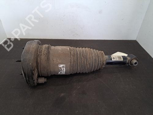 Used Right rear shock absorber Right rear shock absorber BMW 5 Touring (G31) 520 d Mild-Hybrid (190 hp) 28403672 28403672