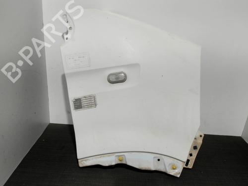 Used Right front fenders RENAULT MASTER II Van (FD) 2.5 dCi (FD02) (101 hp) 28405245