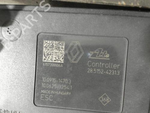 Used ABS pump RENAULT MEGANE IV Hatchback (B9A/M/N_) 1.5 dCi 110 (B9A3) (110 hp) 28410898