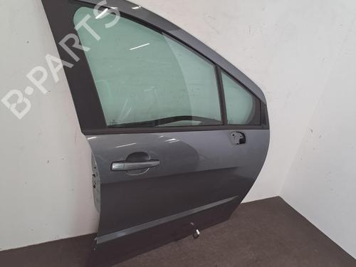 Used Right front door Right front door 39447218 39447218