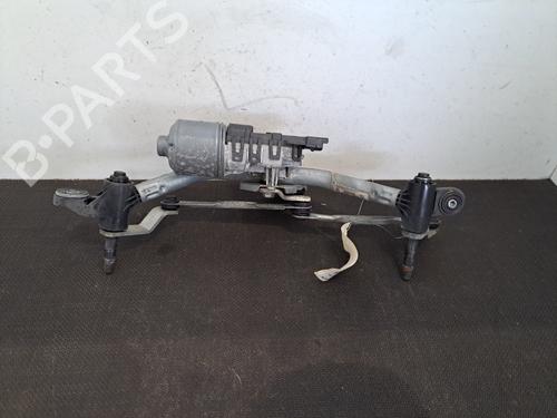 Used Front wiper motor Front wiper motor RENAULT TWINGO II (CN0_) 1.2 16V (CN04, CN0B) (75 hp) 28390232 28390232