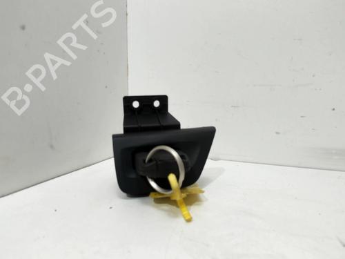 Used Card reader BMW 1 (E81) 118 d (143 hp) 28399994