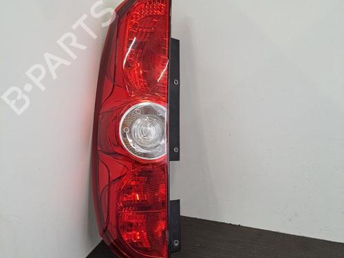 Venstre baglygte FIAT DOBLO Cargo (263_) 1.6 D Multijet (263WXD1B, 263WXR1B, 263WXX1B, 263ZXD1B,... (105 hp) 28411403