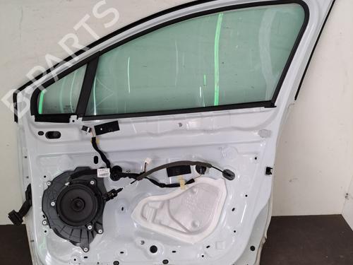 right-front-door-renault-clio-iv-bh_-2012-2013-2014-2015-2016-2017-2018-2019-2020-2021-31269501 main image