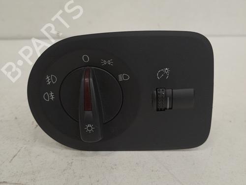 Used Headlight switch SEAT IBIZA IV ST (6J8, 6P8) 1.6 TDI (90 hp) 28402163