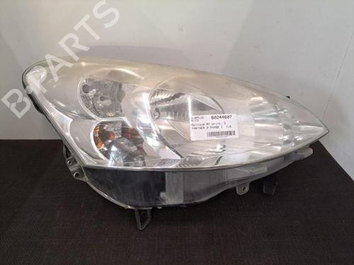 Used Right headlight PEUGEOT PARTNER Tepee 1.6 HDi (112 hp) 28401905