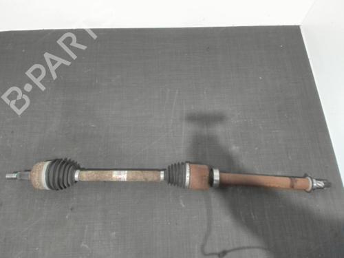 Used Right front driveshaft RENAULT MEGANE IV Hatchback (B9A/M/N_) 1.5 dCi 110 (B9A3) (110 hp) 28410889